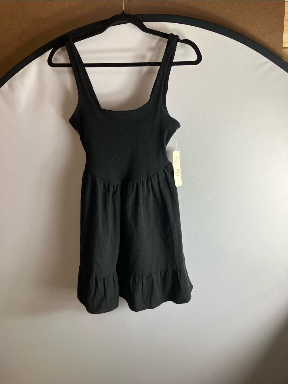 No Boundaries Black Ribbed Sleeveless Tank - Picture 10 of 10